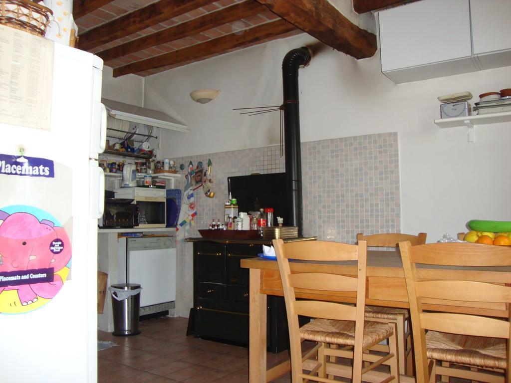 Casa Dell' Abbondanza B&B Agriturismo Vigoleno Exterior foto